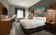 Bedroom 5 La Quinta Inn & Suites by Wyndham Salem OR