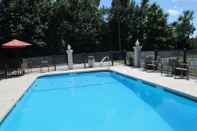 Swimming Pool SureStay Plus Hotel by Best Western Asheboro