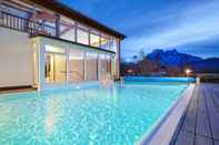 Swimming Pool Hotel Sommer