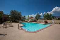 Swimming Pool Gold Dust West Carson City