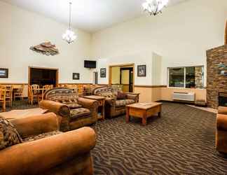 Lobby 2 La Quinta Inn & Suites by Wyndham Grants Pass