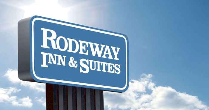 Bên ngoài Rodeway Inn & Suites