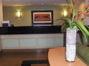 Lobi 4 Extended Stay America Suites Atlanta Marietta Interstate N 