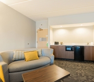 Common Space 5 Courtyard by Marriott Myrtle Beach Broadway