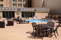 Kolam Renang Courtyard by Marriott Fort Worth Downtown/Blackstone