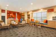 Lobby TownePlace Suites Denver Southeast