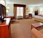 Bedroom 2 Seasons Inn & Suites Highland