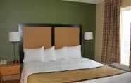 Bedroom 2 Extended Stay America Suites Newark Woodbridge