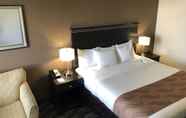 Bedroom 6 Quality Inn & Suites Denver International Airport