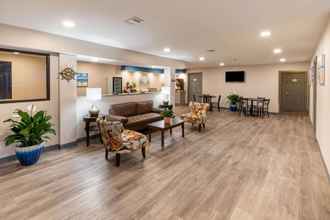 Lobi 4 Baymont by Wyndham Biloxi/Ocean Springs