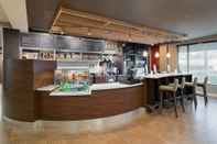 Bar, Cafe and Lounge Courtyard by Marriott Princeton