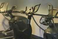 Fitness Center Meadowlands Plaza Hotel