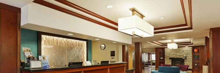 Lobi Fairfield Inn & Suites by Marriott Lake Oswego