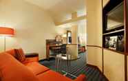 Ruang untuk Umum 6 Fairfield Inn & Suites by Marriott Lake Oswego