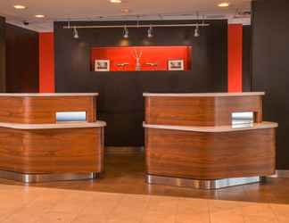 Lobby 2 Courtyard by Marriott North Charleston Airport/Coliseum