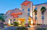 Exterior 4 Hampton Inn Charleston-North