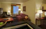 Kamar Tidur 4 Larkspur Landing Folsom - An All-Suite Hotel