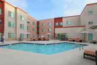 Swimming Pool Hampton Inn & Suites Denver Tech Center