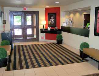 Lobby 2 Extended Stay America Suites Minneapolis Woodbury