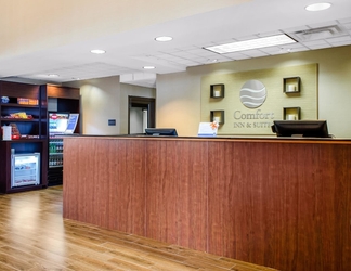 Lobby 2 Comfort Inn & Suites Biloxi - D'Iberville