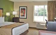 Bedroom 6 Extended Stay America Suites St Louis Westport Central