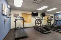 Fitness Center Comfort Suites Downtown