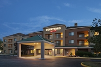 Exterior Courtyard by Marriott Wilmington Brandywine