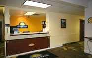 Lobby 5 Days Inn by Wyndham Lehi