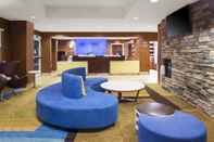 Sảnh chờ Fairfield Inn by Marriott Suites Macon