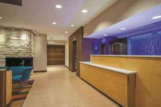 Lobby 4 La Quinta Inn & Suites by Wyndham Manassas Battlefield