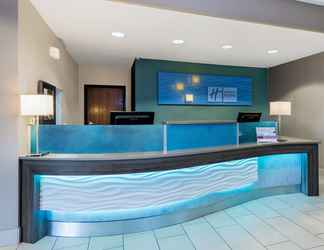 Lobi 2 Holiday Inn Express Hotel & Suites Fort Worth Southwest I-20, an IHG Hotel