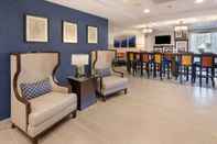 Lobby Hampton Inn Covington