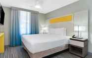 Bedroom 4 Holiday Inn Resort Orlando Suites - Waterpark, an IHG Hotel