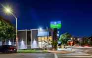 Bangunan 3 SureStay Hotel by Best Western Beverly Hills West LA