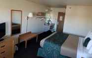 Bedroom 3 Travelodge by Wyndham Cheyenne