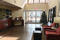 Lobby Comfort Inn & Suites Lake Norman