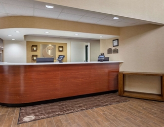 Lobby 2 Comfort Inn & Suites Lake Norman