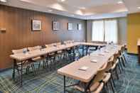 Functional Hall Springhill Suites By Marriott Pinehurst Southern Pines
