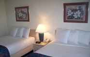 Bedroom 2 Quality Suites Lake Charles Downtown