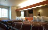 Kamar Tidur 4 Super 8 by Wyndham Sacramento Airport