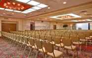 ห้องประชุม 4 Days Hotel & Conference Center by Wyndham East Brunswick