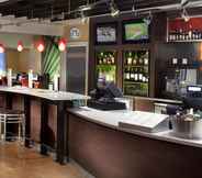 Bar, Kafe dan Lounge 2 Courtyard by Marriott Miami Downtown