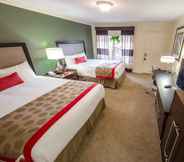 Bedroom 3 Ramada by Wyndham Houston Intercontinental Airport East