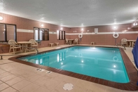 Swimming Pool Comfort Inn Lacey - Olympia