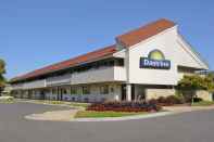 Bangunan Days Inn by Wyndham Overland Park/Metcalf/Convention Center