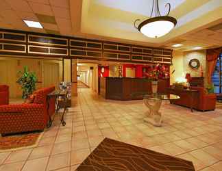Lobby 2 Comfort Inn University Center