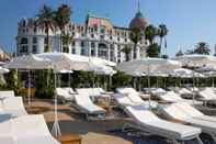 Swimming Pool Hotel Le Negresco