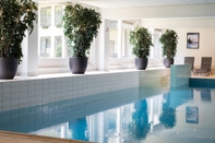 Swimming Pool Bilderberg De Bovenste Molen Hotel