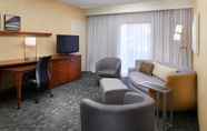 Ruang untuk Umum 7 Courtyard by Marriott Detroit Livonia