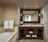 In-room Bathroom 6 The St. Regis Washington, D.C.